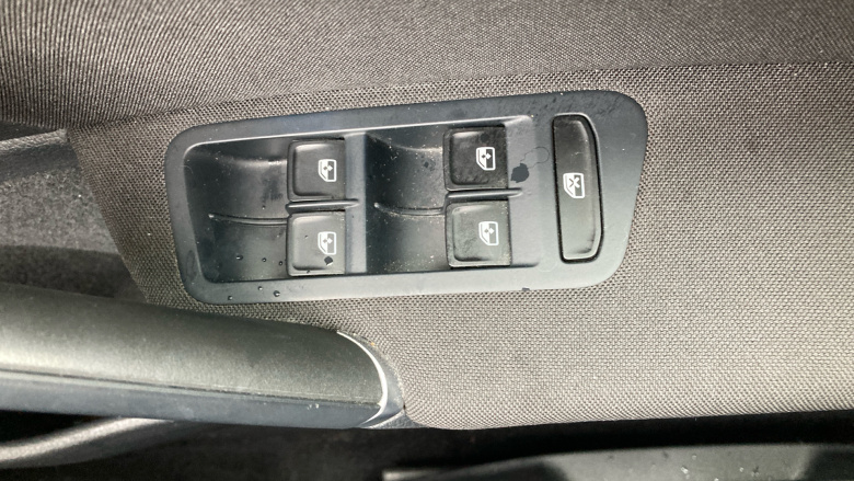 Volkswagen Golf 1.4 TSI SE [Nav] 5dr Petrol Hatchback